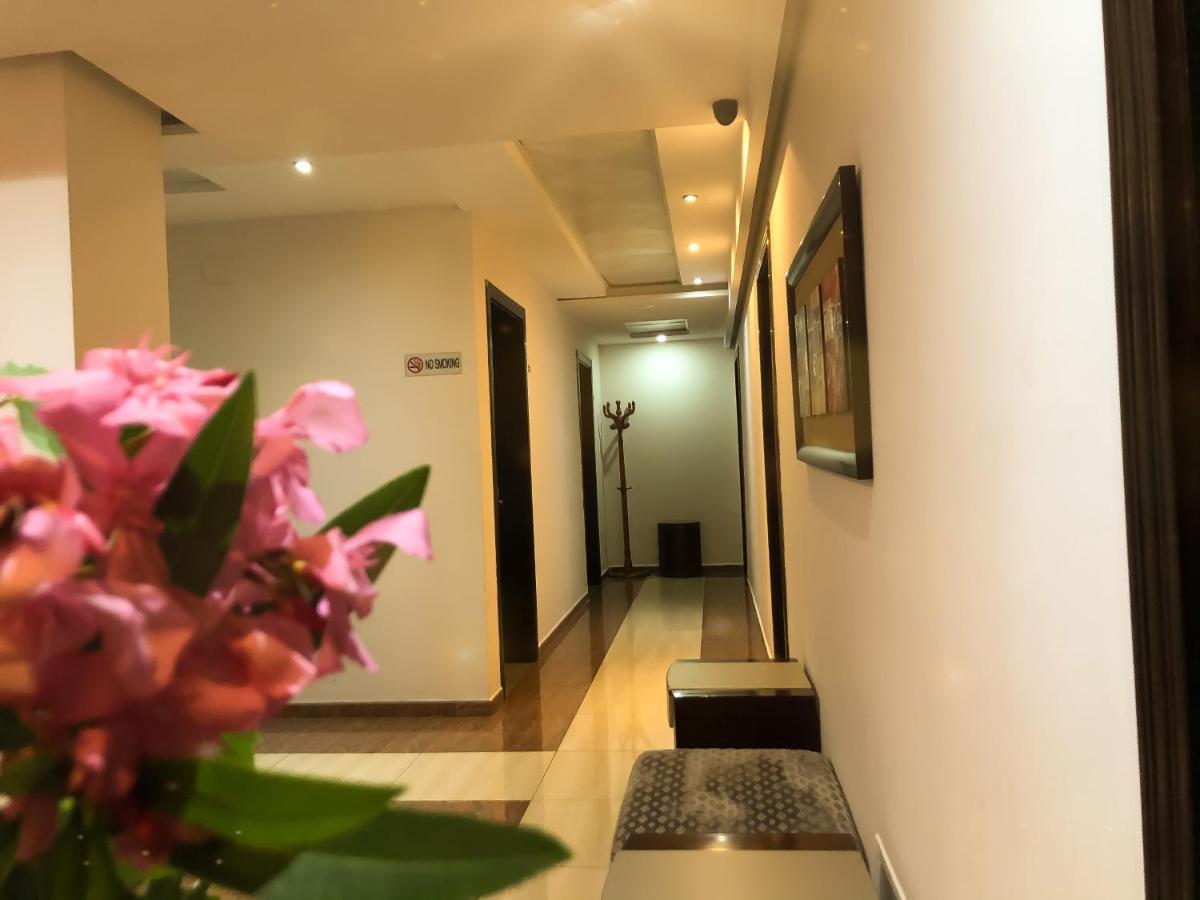 Hotel Arifi شكودر المظهر الخارجي الصورة