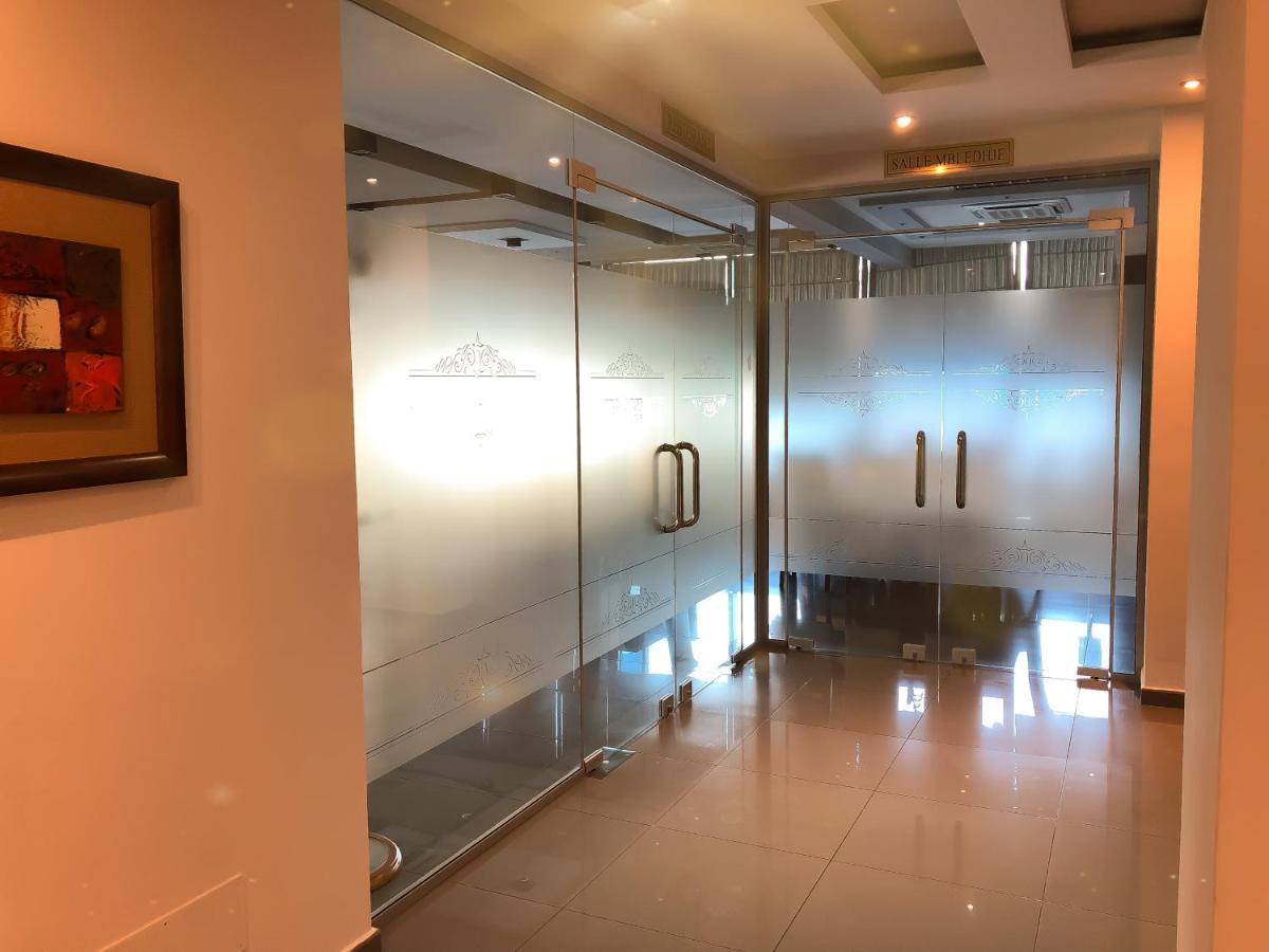 Hotel Arifi شكودر المظهر الخارجي الصورة
