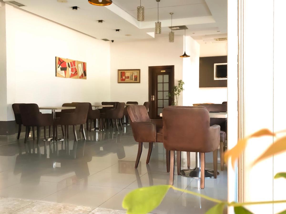 Hotel Arifi شكودر المظهر الخارجي الصورة