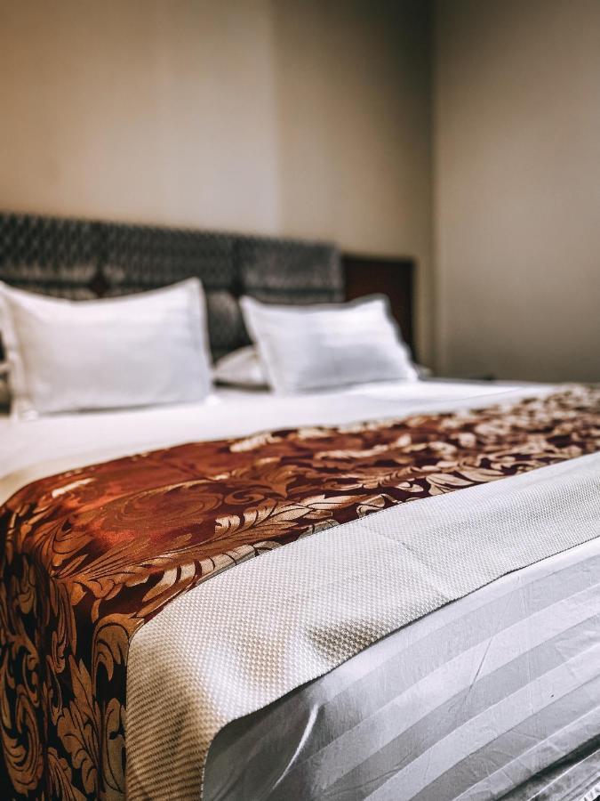 Hotel Arifi شكودر المظهر الخارجي الصورة