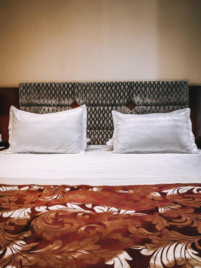 Hotel Arifi شكودر المظهر الخارجي الصورة