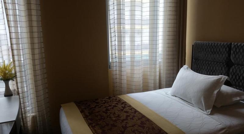 Hotel Arifi شكودر المظهر الخارجي الصورة